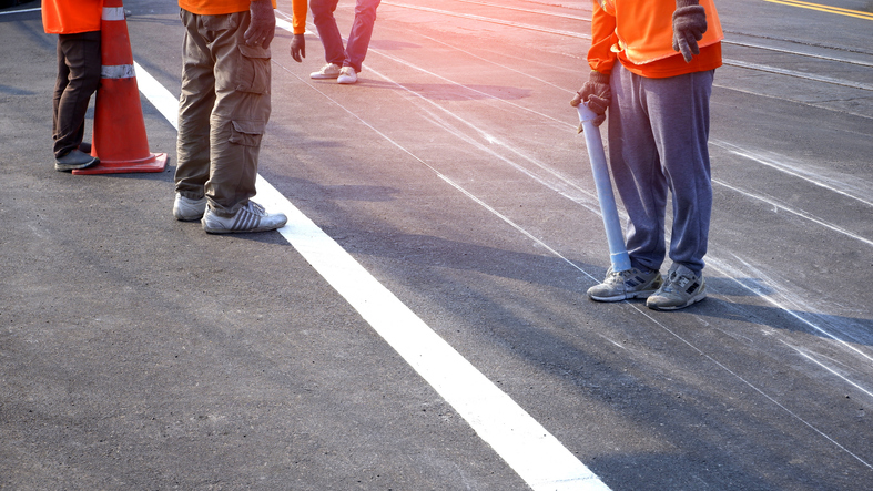 Parking Lot Sealcoating & Striping for Phoenix Business Owner